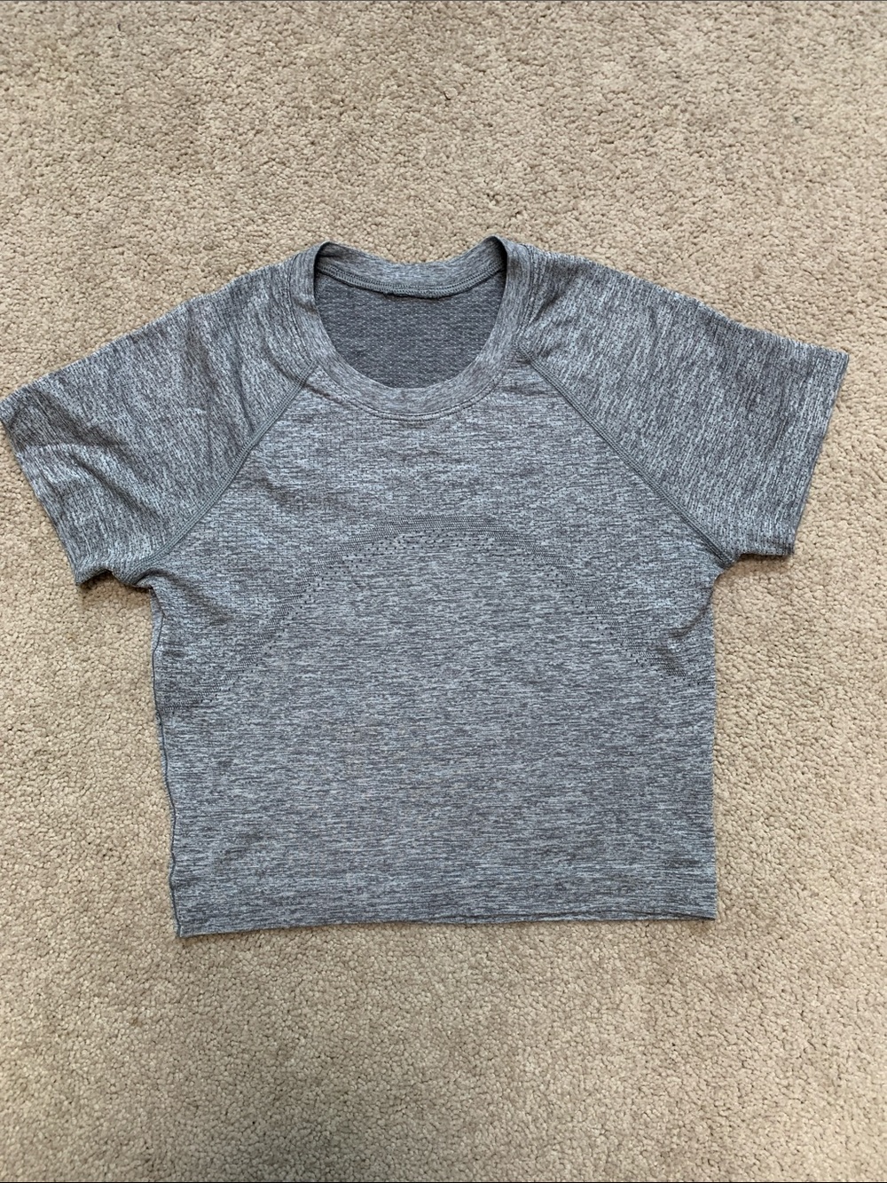 Lululemon grey swiftly crop